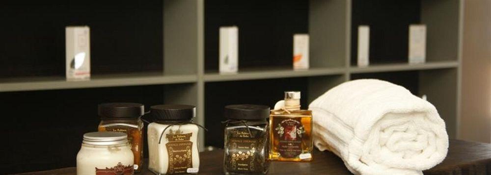 Le Neptune & Spa Проприано Екстериор снимка