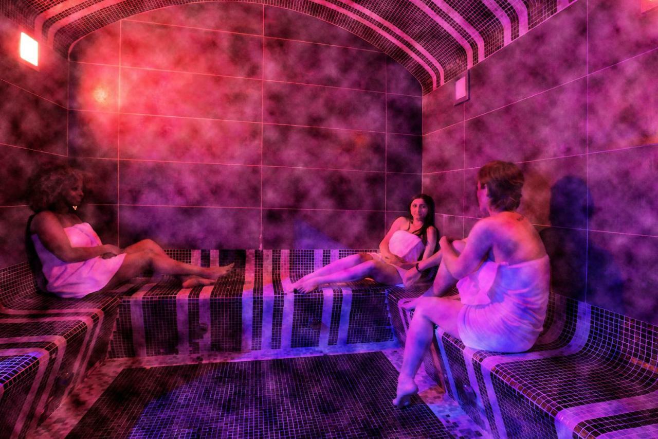 Le Neptune & Spa Проприано Екстериор снимка