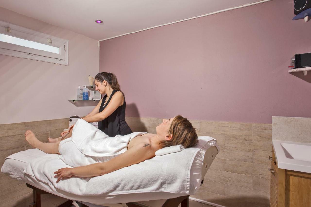 Le Neptune & Spa Проприано Екстериор снимка