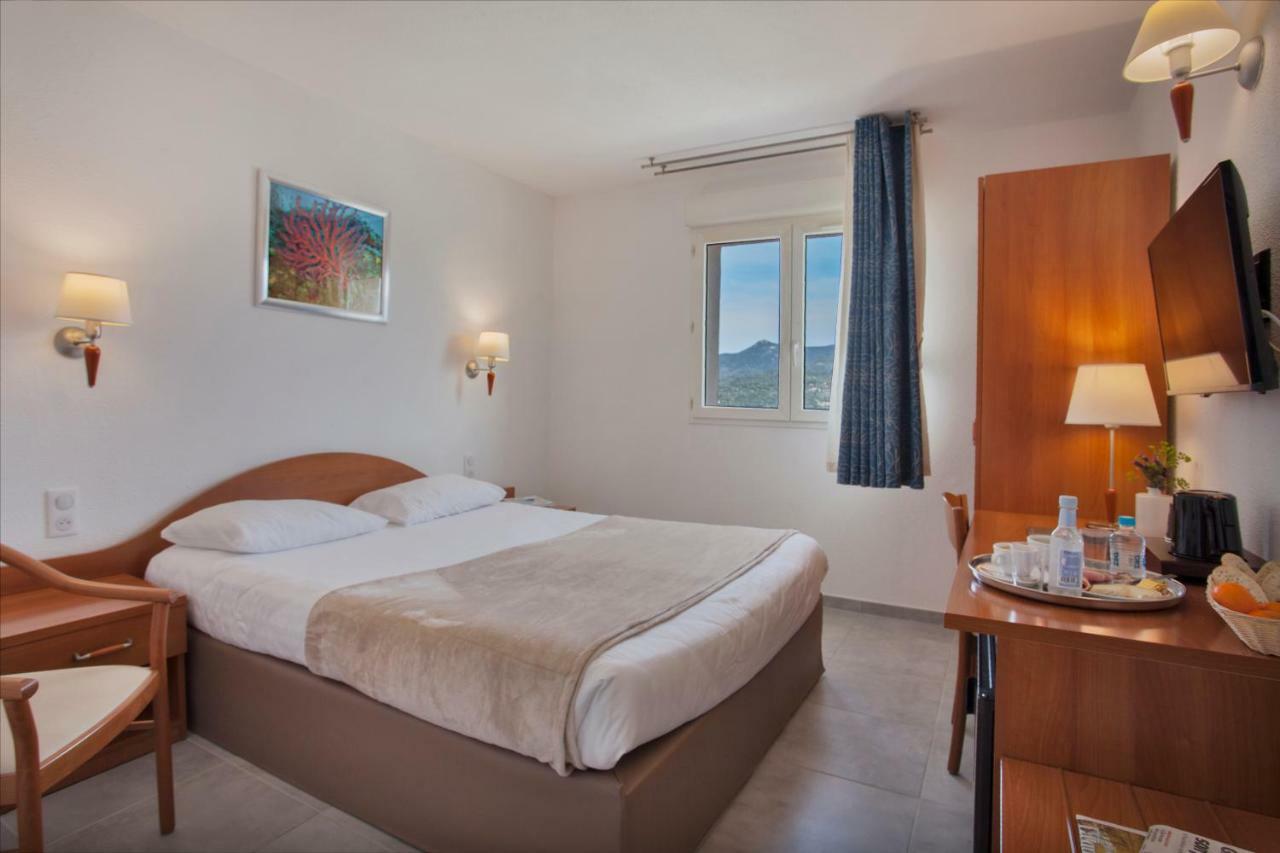 Le Neptune & Spa Проприано Екстериор снимка