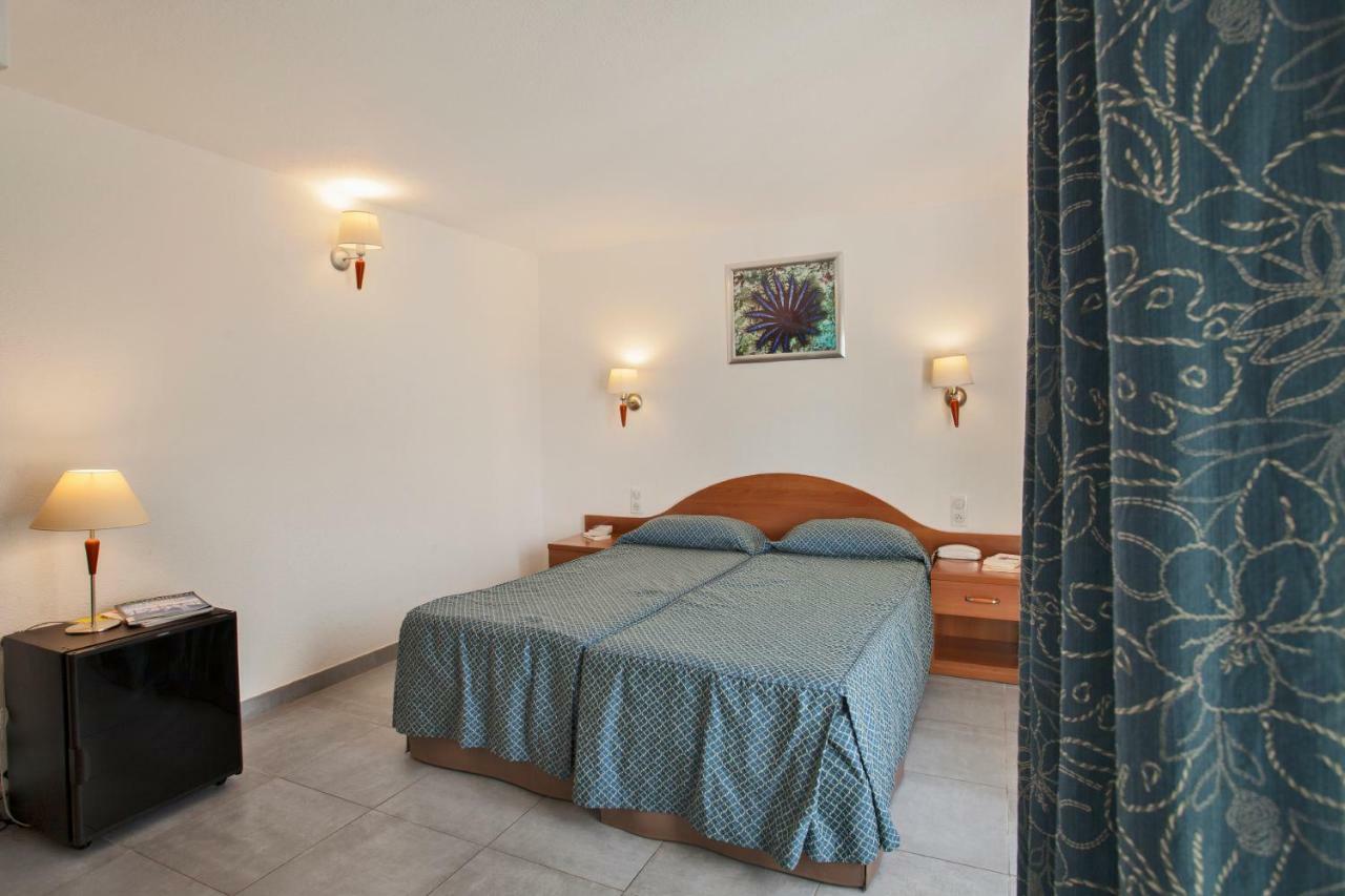 Le Neptune & Spa Проприано Екстериор снимка